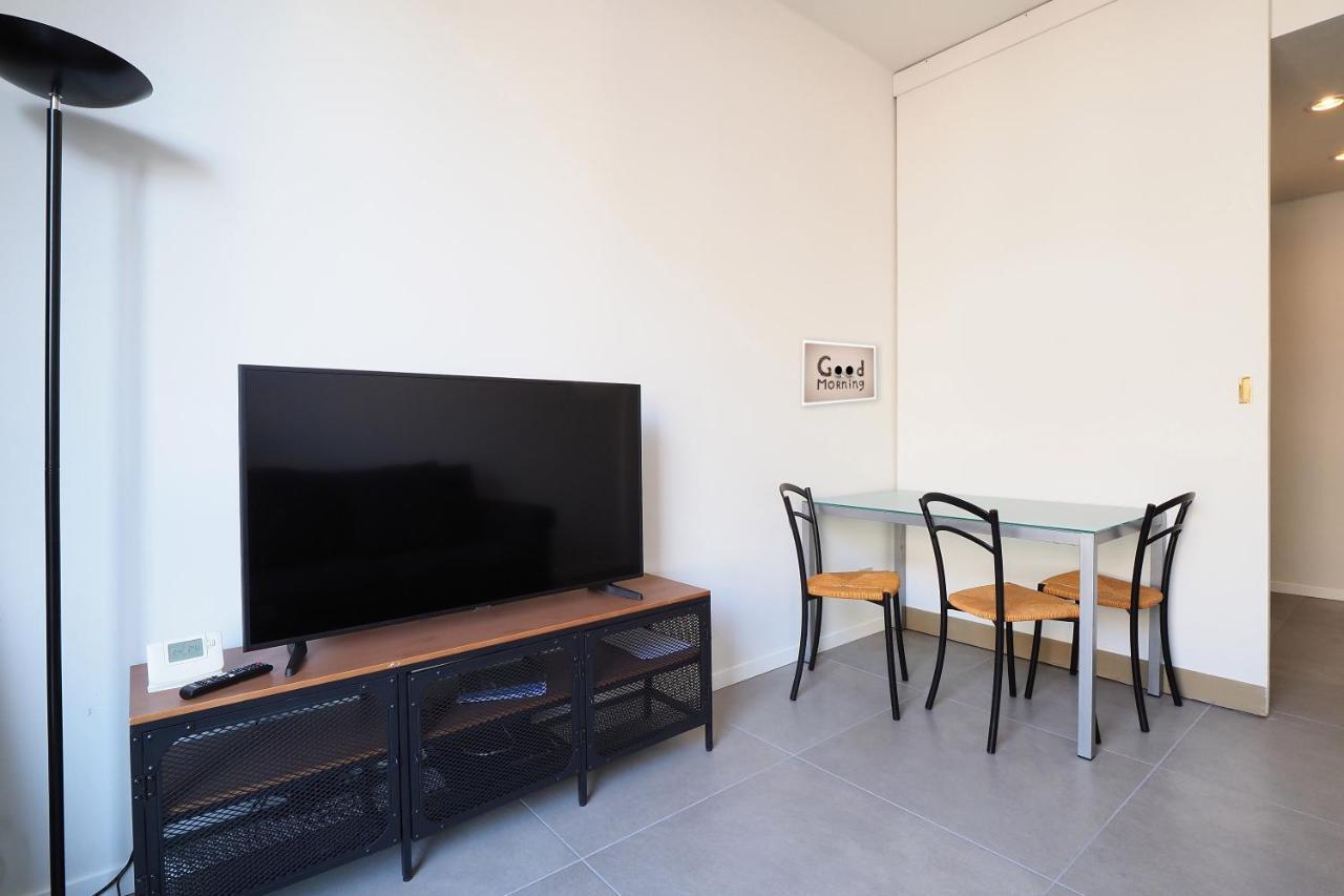 Duomo Luxury Apartment - One Bed Milano Exteriör bild